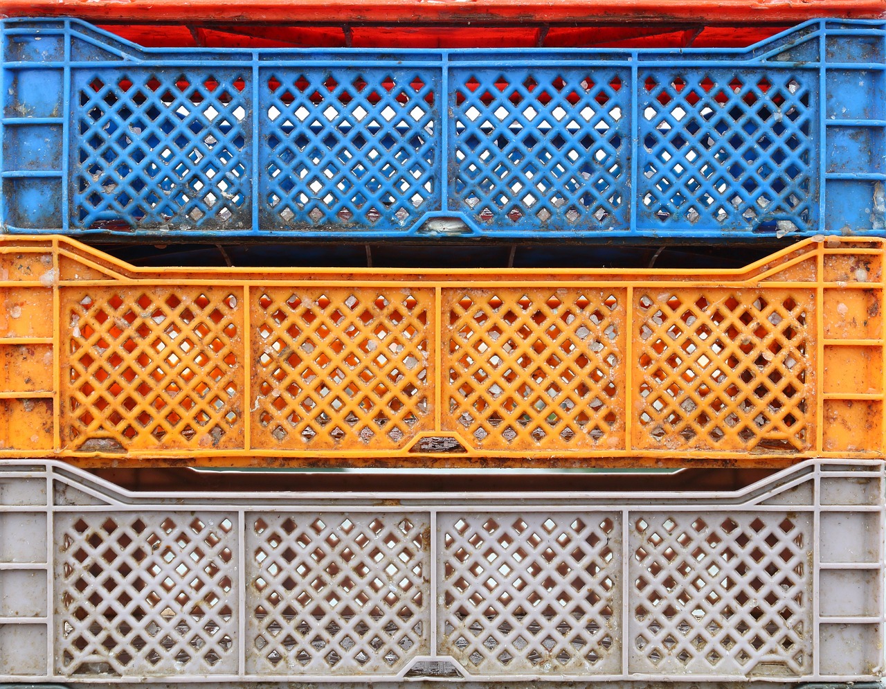 Všemožné využitie plastových prepraviek